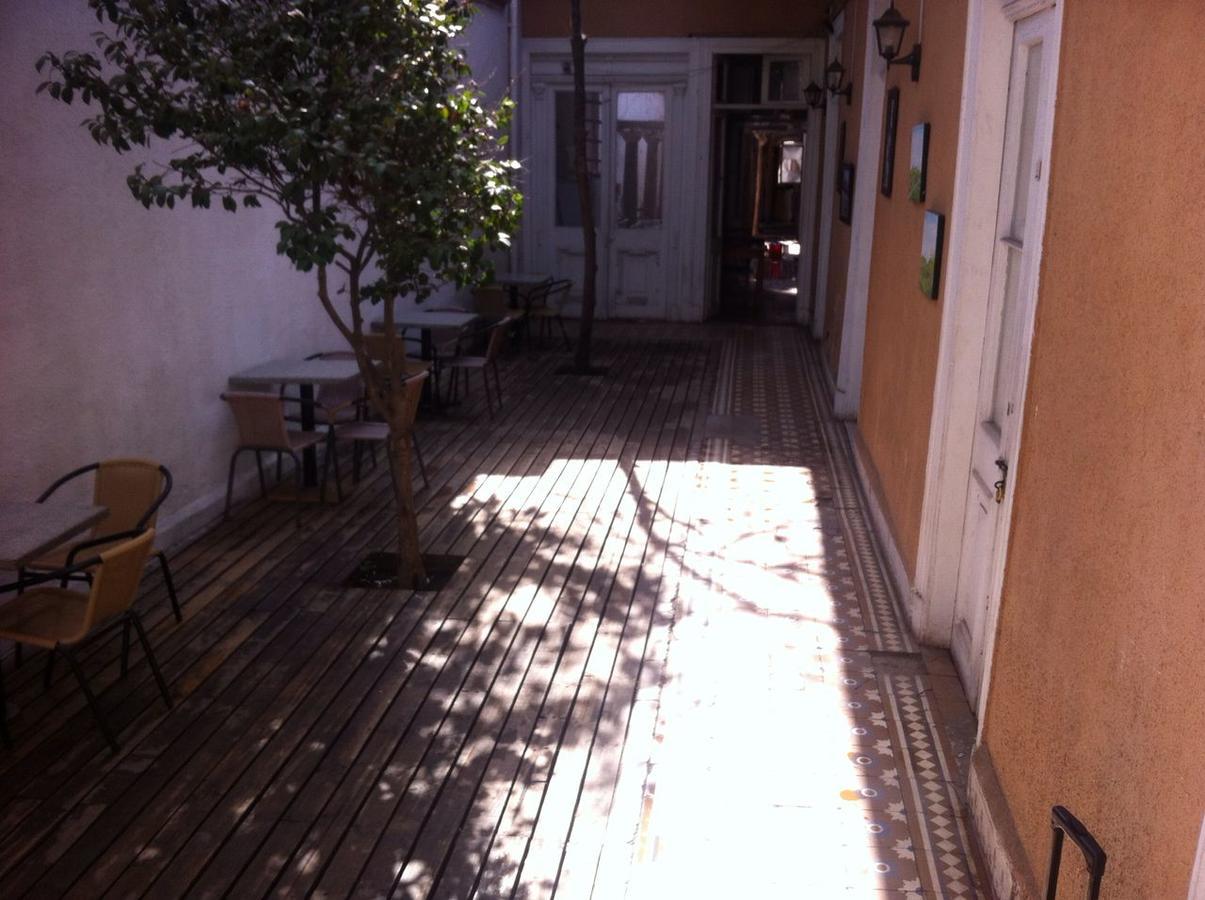 Hostal Chacabuco ซานติอาโก ภายนอก รูปภาพ