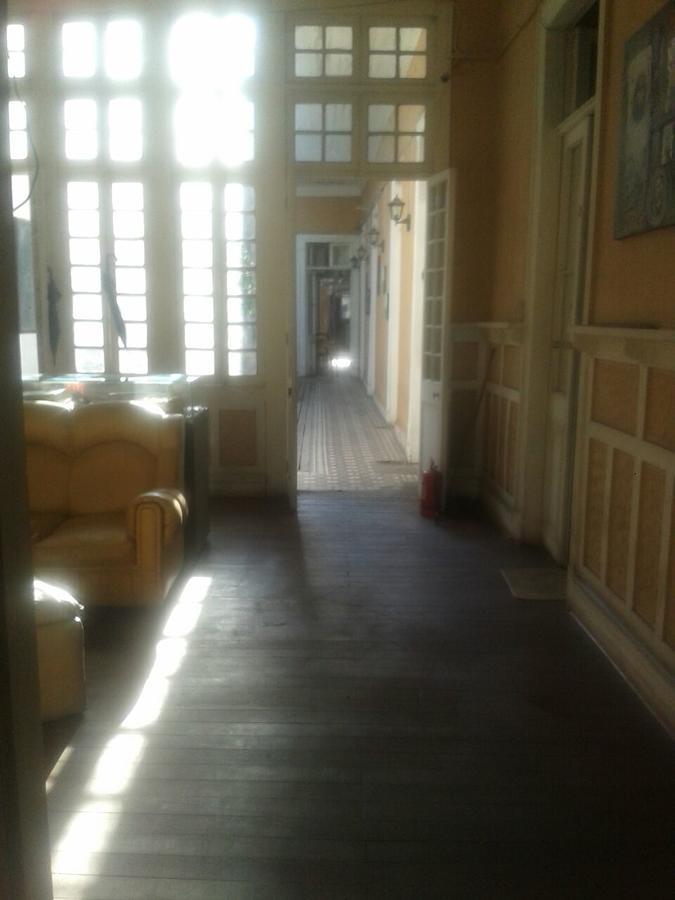 Hostal Chacabuco ซานติอาโก ภายนอก รูปภาพ